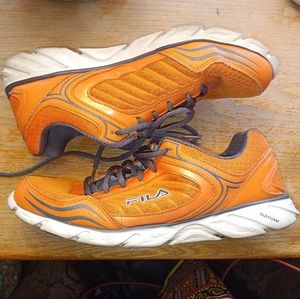 Men's Fila Athletic Shoes Memory Foam DLS Foam Size 10 1/2 Orange